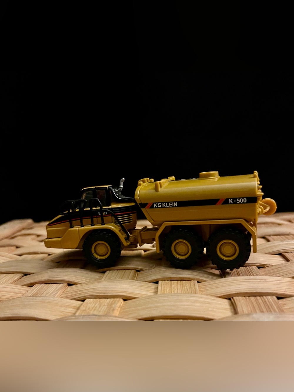 💛 Vintage Norscot Catapiller730 Artuculated Truck With Klein K-500 Tanker 1:87